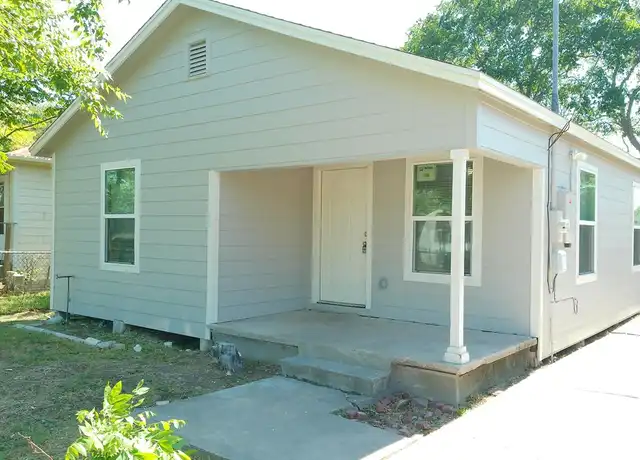 Property at 715 Mohawk St, Corpus Christi, TX, 78405, 4 beds, 1 bath, [object Object]