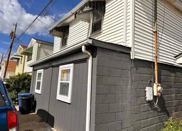 Property at 1111 Garfield St, McMechen, WV, 26040, 1 bed, 1 bath, [object Object]