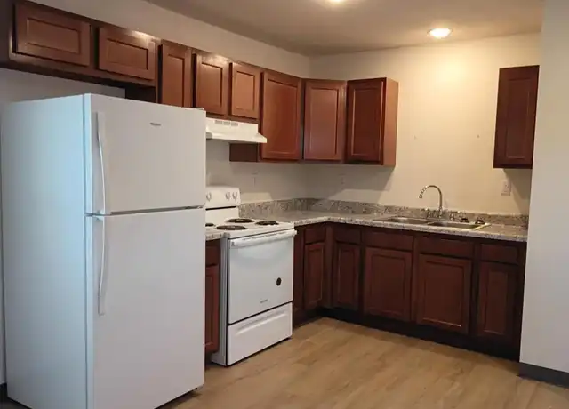 Property at 4012 Chase Dr, Farmington, MO, 63640, 2 beds, 2 baths, [object Object]