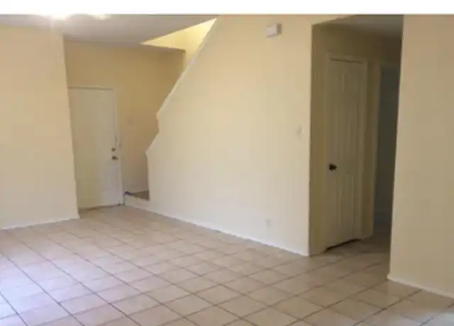 Property at 7646 Windsor Oaks, San Antonio, TX, 78239, 4 beds, 2 baths, [object Object]