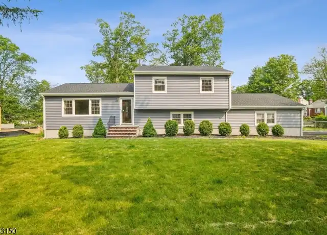 Property at 20 Brookside Pl, Livingston, NJ, 07039, 4 beds, 2 baths, [object Object]