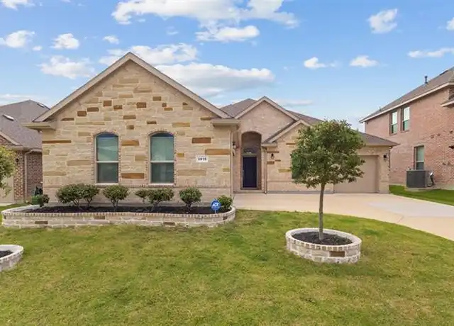 Property at 3615 Orchard St, Midlothian, TX, 76065, 4 beds, 2 baths, [object Object]