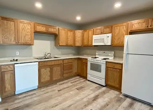 Property at 1551 Gunston Dr Unit 1551-D, New Richmond, WI, 54017, 2 beds, 1 bath, [object Object]