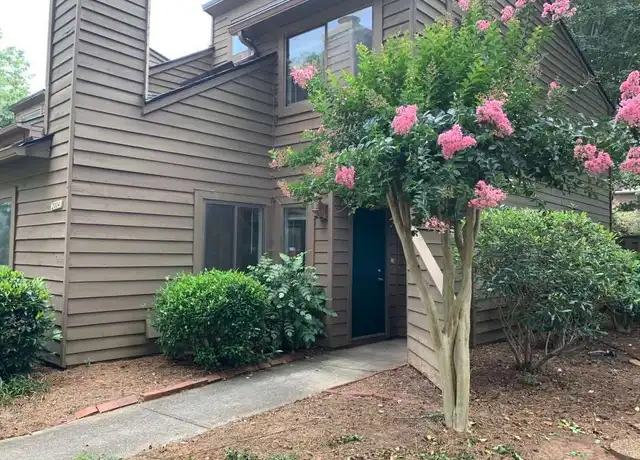 Property at 2004 Parkaire Xing, Marietta, GA, 30068, 2 beds, 2.5 baths, [object Object]