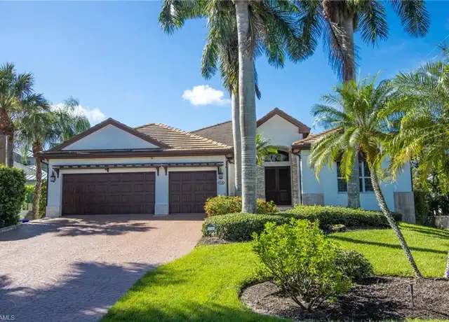 Property at 678 11th Ave S, Naples, FL, 34102, 4 beds, 4 baths, [object Object]