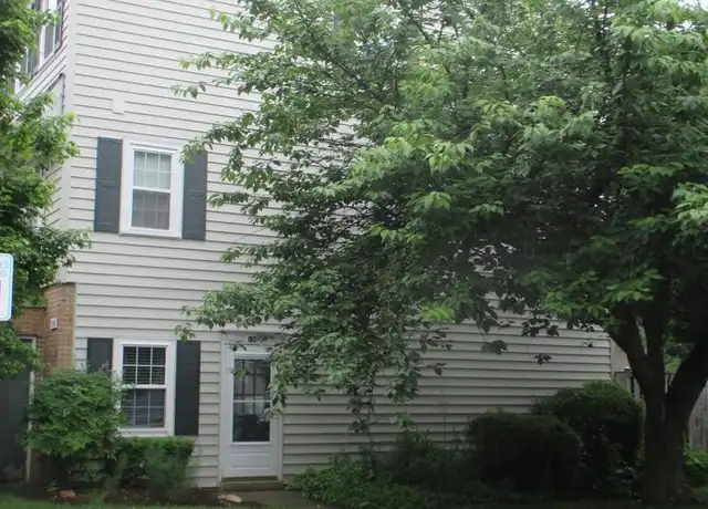 Property at 196 Crossbow Ln, Gaithersburg, MD, 20878, 2 beds, 1 bath, [object Object]