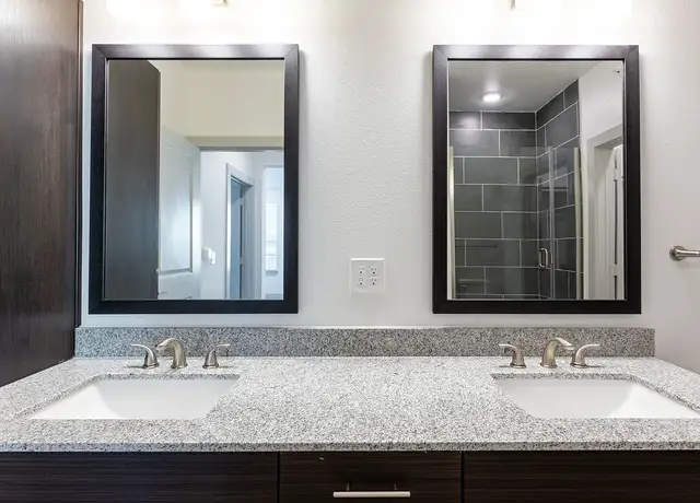 Photo of 209 W Interstate 20, Weatherford, TX 76087