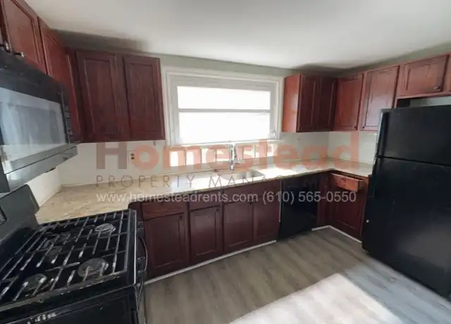 Property at 621 W Main St Unit 1R, Norristown, PA, 19401, 1 bed, 1 bath, [object Object]