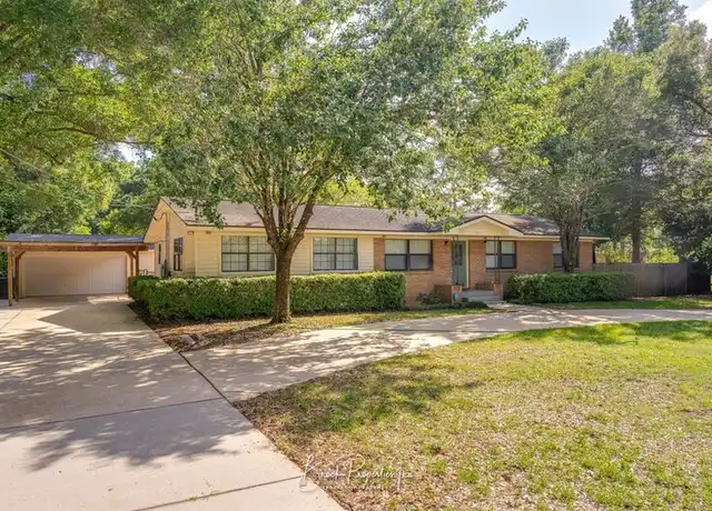 Property at 1511 Woodchuck Ave, Pensacola, FL, 32504, 3 beds, 3 baths, [object Object]