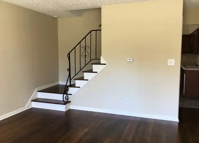 Property at 3201 Norwood St Unit 3203, Columbus, OH, 43224, 2 beds, 1 bath, [object Object]