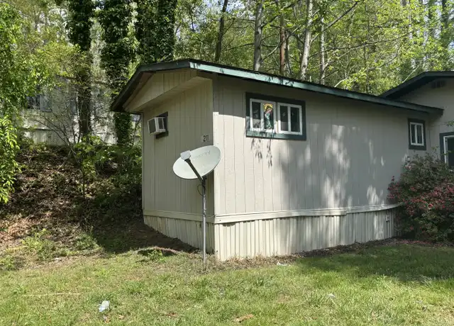 Property at 211 Cherry Tree Dr, Asheville, NC, 28806, 2 beds, 1 bath, [object Object]