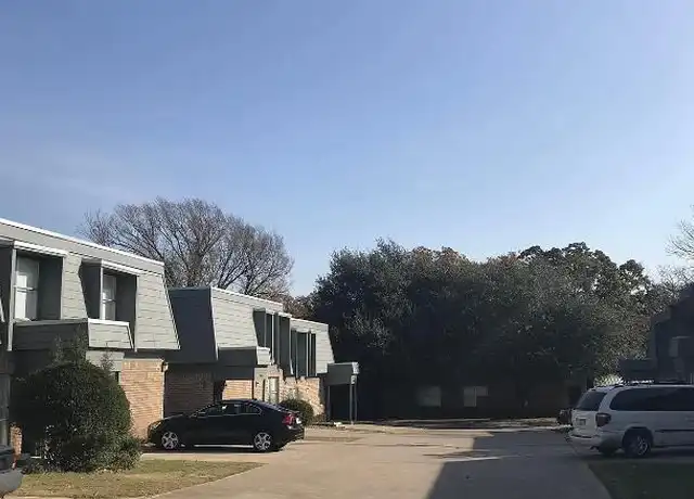 Property at 1900 Sandy Ct, Arlington, TX, 76012, 2 beds, 2 baths, [object Object]