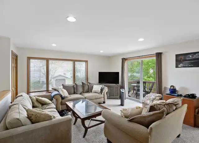 Property at 12 Lake Ave, Ballston Spa, NY, 12020, 2 beds, 1 bath, [object Object]