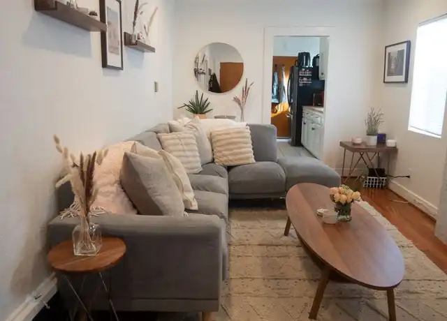 Property at 2840 S Mansfield Ave, Los Angeles, CA, 90016, 3 beds, 1 bath, [object Object]