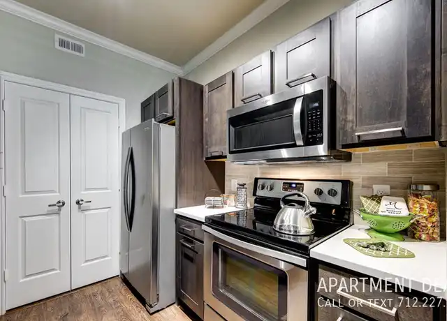 Property at 808 Crossroads Dr Unit 2309, Houston, TX, 77079, 2 beds, 2 baths, [object Object]