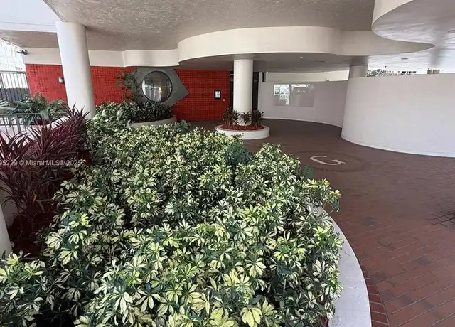 Property at 1623 Collins Ave #211, Miami Beach, FL, 33139, 2 beds, 2 baths, [object Object]