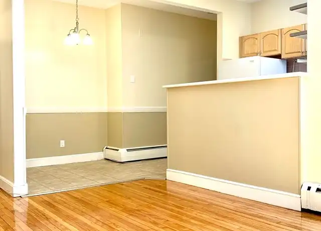 Property at 168 Winthrop Rd, Brookline, MA, 02445, 2 beds, 1 bath, [object Object]
