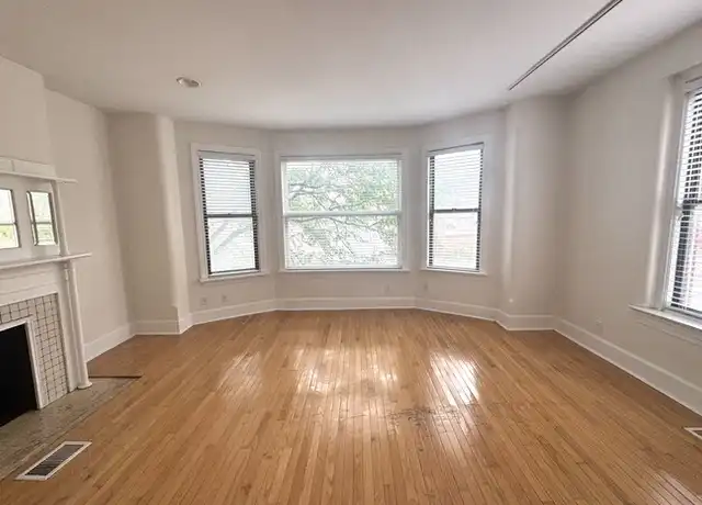 Property at 211 W 9th St Unit 1, Cincinnati, OH, 45202, 1 bed, 1 bath, [object Object]