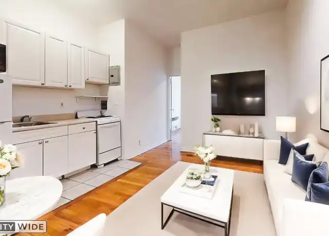 Property at 330 E 93rd St Unit 4A, New York, NY, 10128, 1 bed, 1 bath, [object Object]