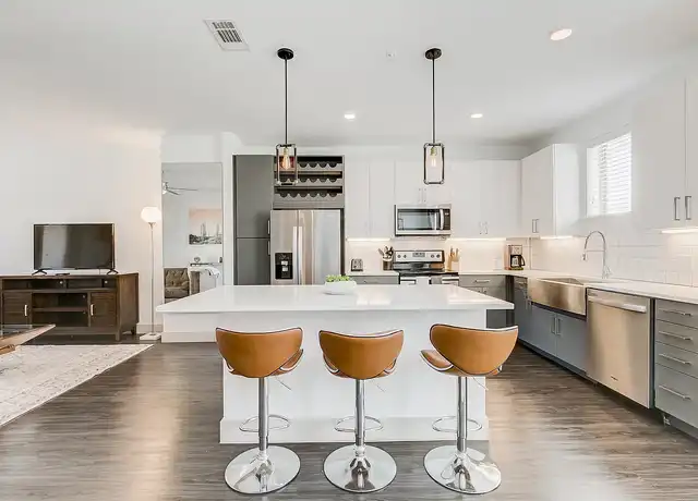 Property at The Bowery at Southside - 320 E Broadway Ave, Fort Worth, TX, 76104, 0-2 beds, 1-2.5 bath, [object Object]
