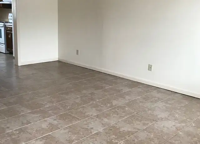 Property at 40 Carriage Ln Unit 3, Oxford, AL, 36203, 2 beds, 1.5 baths, [object Object]