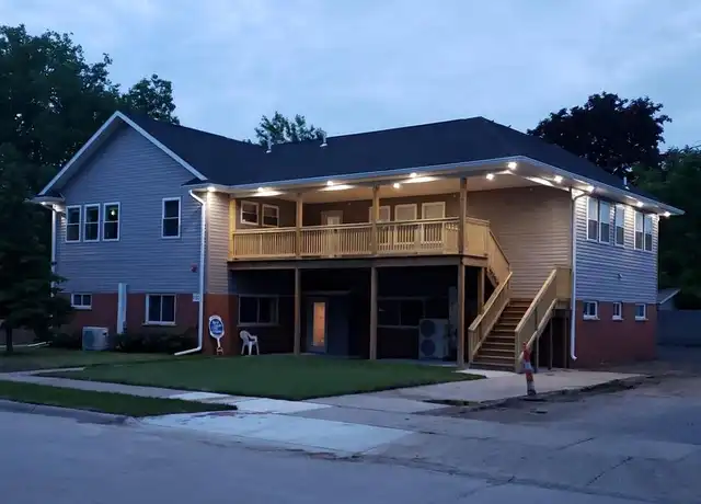 Property at 320 Mary Ave, Royal Oak, MI, 48073, 1 bed, 1 bath, [object Object]