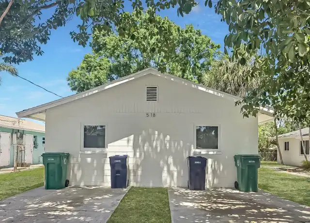 Property at 518 12th Street Dr W Unit A, Palmetto, FL, 34221, 2 beds, 1 bath, [object Object]