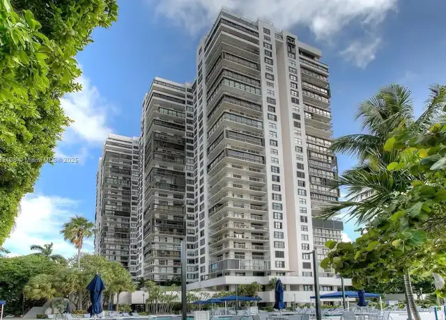 Property at 2333 Brickell Ave #1115, Miami, FL, 33129, 2 beds, 2 baths, [object Object]