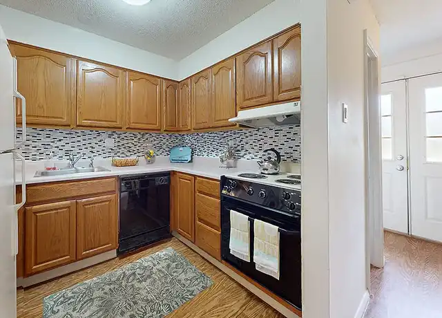 Property at Retreat at Seven Trails - 500 Seven Trails Dr, Ballwin, MO, 63011, 1 bed, 1 bath, [object Object]