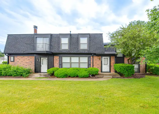 Property at 1454 Inverrary Ln, Deerfield, IL, 60015, 2 beds, 1.5 baths, [object Object]