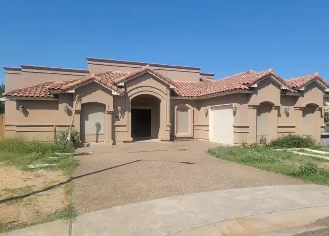 Property at 2024 Durango Ave, Laredo, TX, 78046, 3 beds, 2 baths, [object Object]