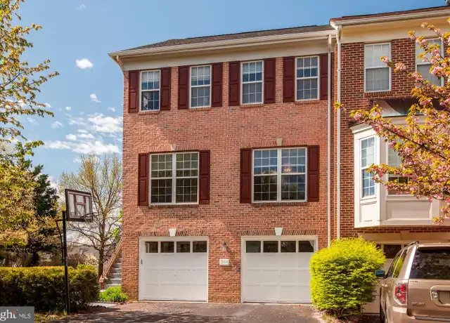 Property at 13724 Valley Oak Cir, Rockville, MD, 20850, 3 beds, 3.5 baths, [object Object]