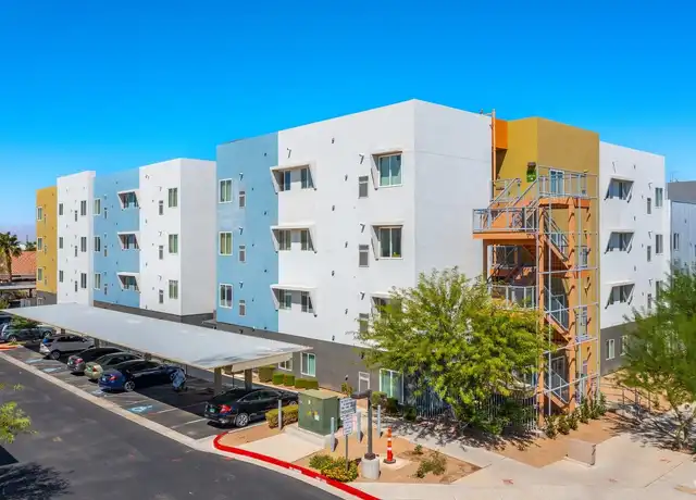 Property at 511 College Dr, Henderson, NV, 89015, 1 bed, 1 bath, [object Object]