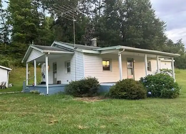 Property at 172 Carson Creek Rd, Lowgap, NC, 27024, 2 beds, 1 bath, [object Object]