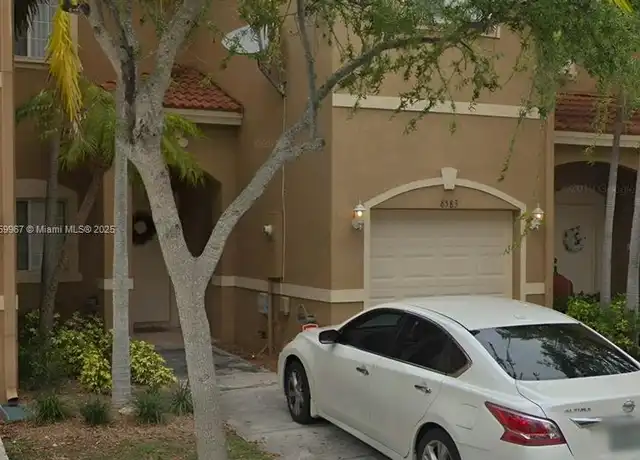 Property at 8583 SW 214th Ter, Cutler Bay, FL, 33189, 3 beds, 2.5 baths, [object Object]