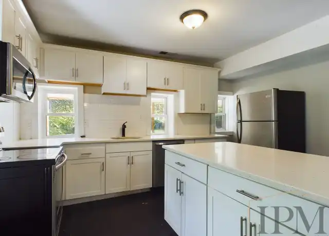 Property at 190 Kern Rd, York, PA, 17406, 4 beds, 2 baths, [object Object]