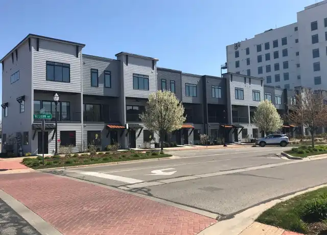 Property at 267 W Western Ave, Muskegon, MI, 49440, 4 beds, 3.5 baths, [object Object]