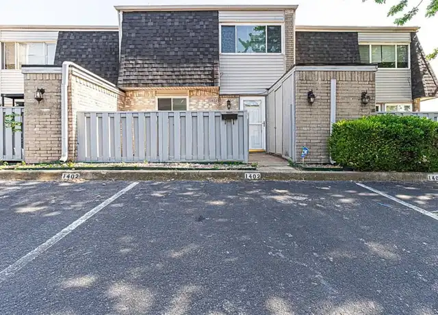 Property at 1402 Bill Carrol Dr Unit 1, Norman, OK, 73071, 2 beds, 1.5 baths, [object Object]