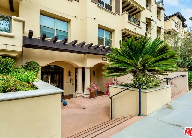 Property at 5037 Rosewood Ave, Los Angeles, CA, 90004, 2 beds, 2 baths, [object Object]