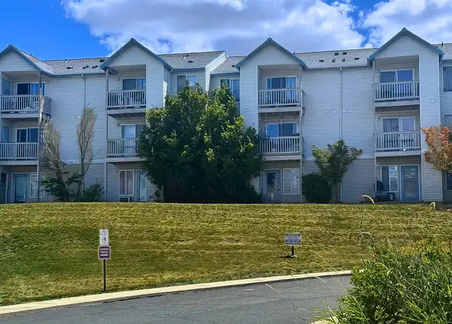 Property at Northwood Apartments - 590 Northwood Dr, Pullman, WA, 99163, 2 beds, 1 bath, [object Object]