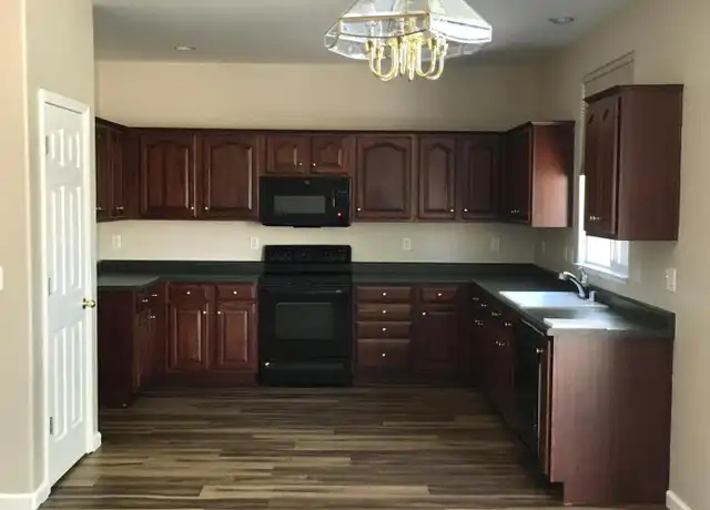 Property at 1998 Amber Leaf Ct, Sparks, NV, 89434, 4 beds, 2.5 baths, [object Object]