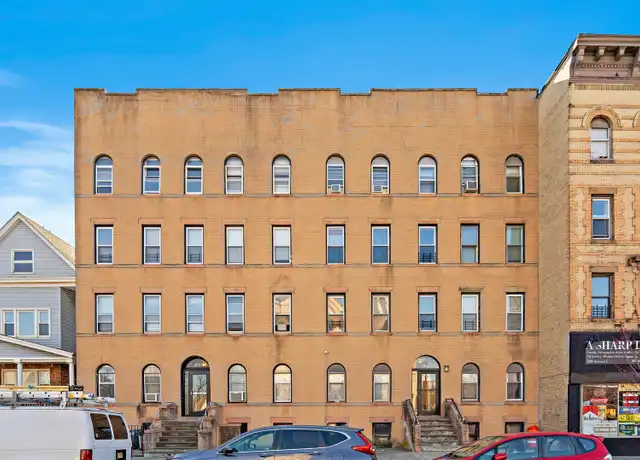 Property at 642 Avenue C Unit 3, Bayonne, NJ, 07002, 3 beds, 1 bath, [object Object]