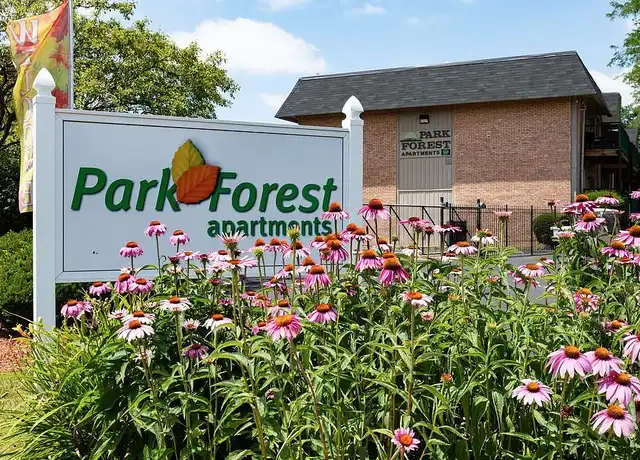 Property at Park Forest - 23700 W Warren St, Dearborn Heights, MI, 48127, 1-2 bed, 1 bath, [object Object]