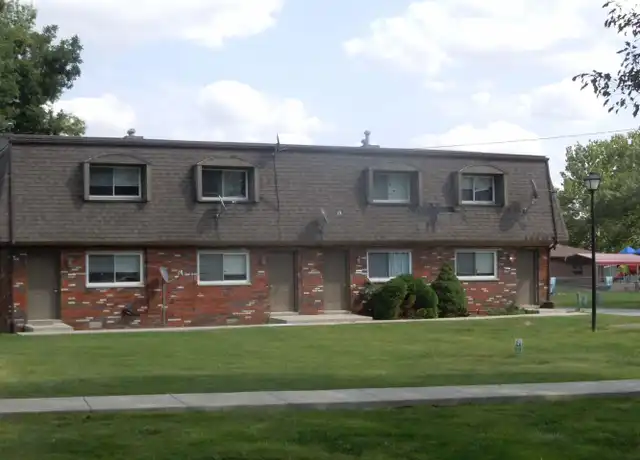 Property at 119 Wolf Ave Unit 12, Hamel, IL, 62046, 2 beds, 1 bath, [object Object]