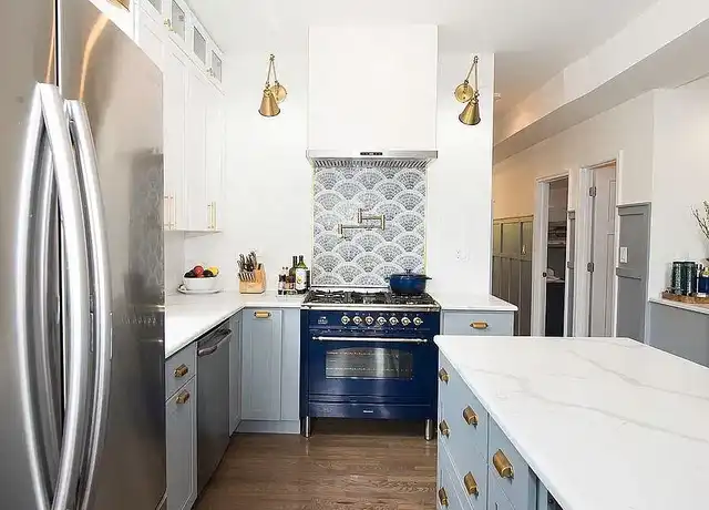 Property at 3407 N Troy St #2, Chicago, IL, 60618, 3 beds, 2 baths, [object Object]