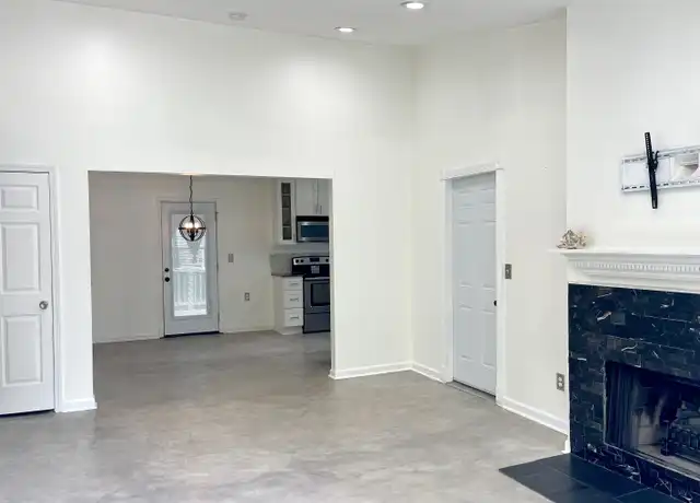 Property at 101 Alice Ct, Peachtree City, GA, 30269, 3 beds, 2 baths, [object Object]