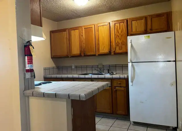 Property at 1901 Pulliam St Unit 14-DOWN, San Angelo, TX, 76905, 1 bed, 1 bath, [object Object]