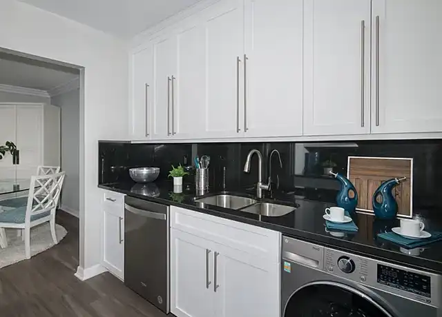 Property at Fairfield Maples at Bay Shore - 11 S Saxon Ave, Bay Shore, NY, 11706, 2 beds, 2 baths, [object Object]