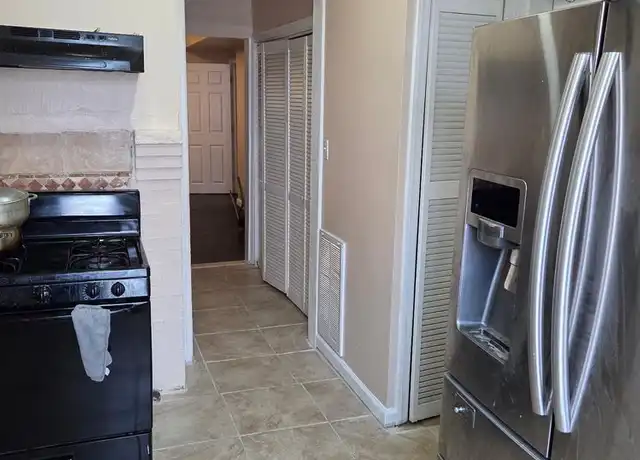 Property at 33 Springdale Ave Unit 1, Newark, NJ, 07107, 7 beds, 2 baths, [object Object]