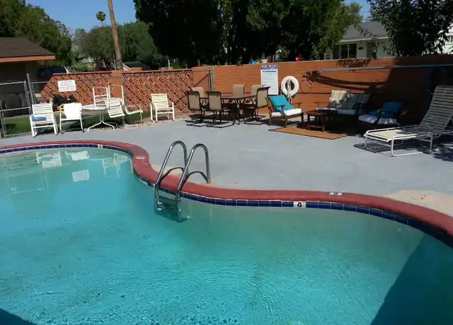 Property at 3927 E Cheery Lynn Rd, Phoenix, AZ, 85018, 2 beds, 2 baths, [object Object]